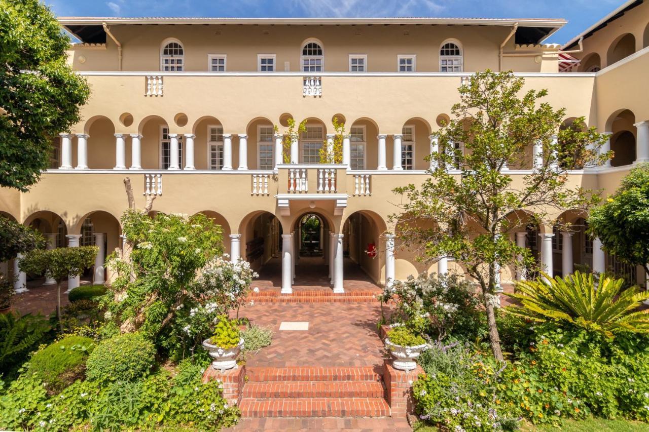 Cape Town Historical Victoria Court Apartment Exterior photo